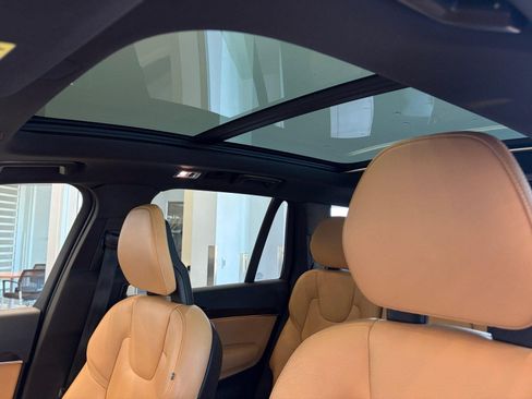 Used 2017 Volvo XC90 T6 Momentum w/ Vision Package AWD/4WD image 25