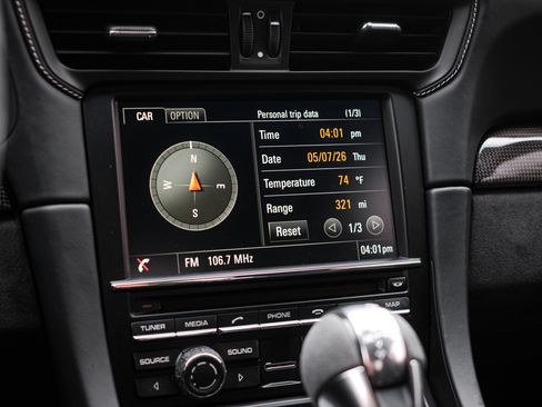 Used 2015 Porsche 911 GT3 RWD image 27