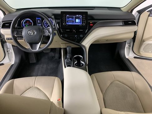 Used 2023 Toyota Camry LE image 34