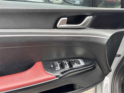 Used 2023 Kia K5 GT-Line image 26