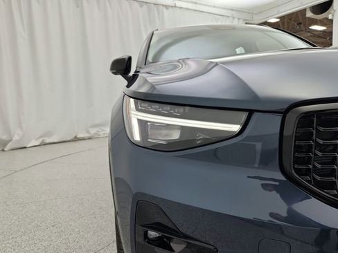 New 2026 Volvo XC40 B5 Ultra w/ Climate Package image 22