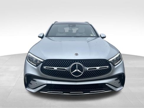 Used 2025 Mercedes-Benz GLC 350e 4MATIC image 8