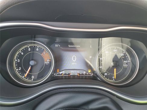 Used 2022 Jeep Cherokee Trailhawk image 26