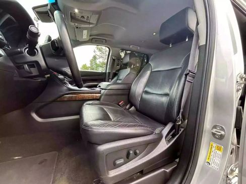 Used 2017 Chevrolet Tahoe LT image 28