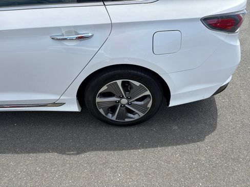 Used 2019 Hyundai Sonata Limited FWD image 26
