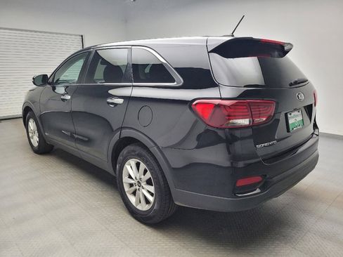 Used 2019 Kia Sorento AWD V6 image 5