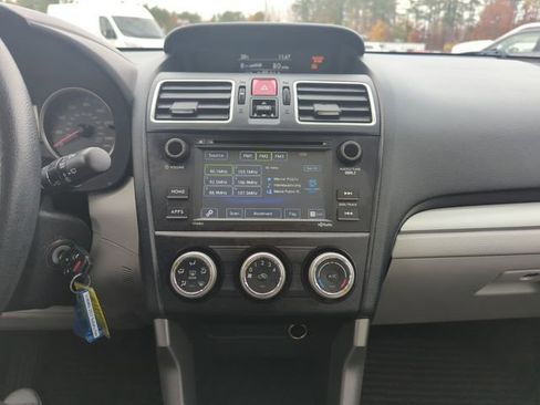 Used 2017 Subaru Forester 2.5i w/ Alloy Wheel Package image 22