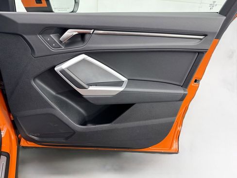 Certified 2025 Audi Q3 2.0T Premium w/ Convenience Package image 23