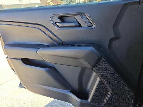 Used 2024 Chevrolet Colorado Trail Boss image 13