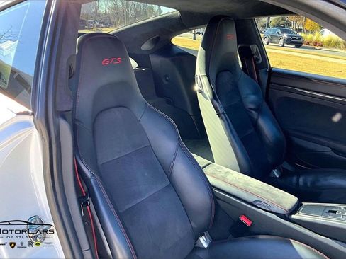 Used 2015 Porsche 911 Carrera 4 GTS image 9