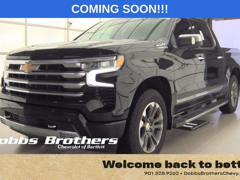 Used 2024 Chevrolet Silverado 1500 High Country w/ Technology Package image 1