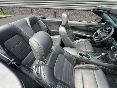 Used 2024 Ford Mustang GT Premium image 37