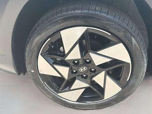 New 2026 Hyundai Kona Limited FWD image 33