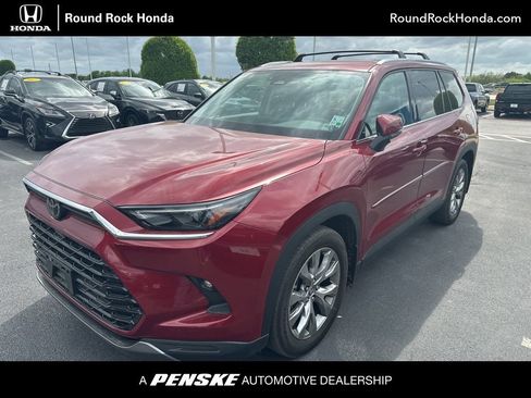 Used 2024 Toyota Grand Highlander Limited image 1