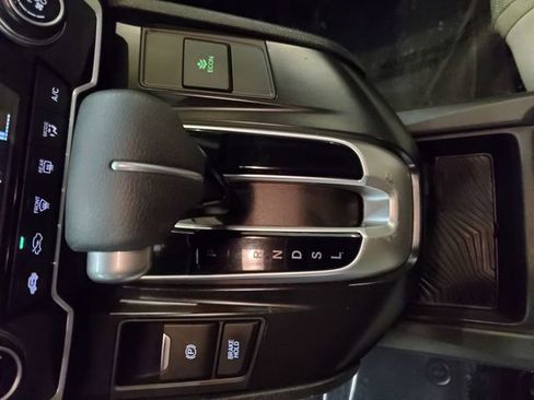 Used 2018 Honda CR-V LX image 25