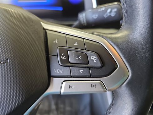 Used 2024 Volkswagen Jetta SE image 17