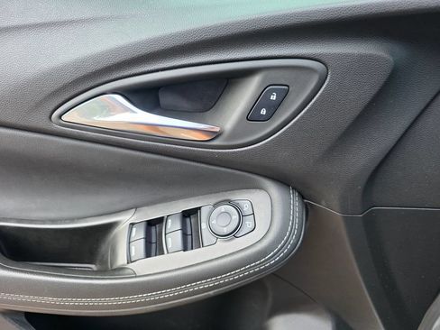 Used 2023 Buick Encore GX Select w/ Safety Package II FWD image 16
