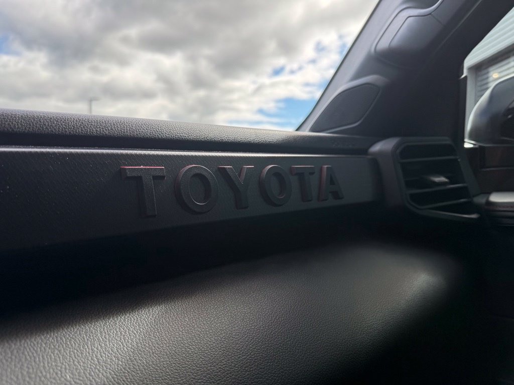 Used 2024 Toyota Sequoia TRD Pro AWD/4WD image 32