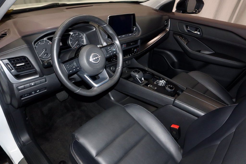 Certified 2023 Nissan Rogue SV w/ SV Premium B Package AWD/4WD image 25