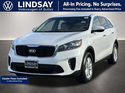 Used 2019 Kia Sorento AWD image 4
