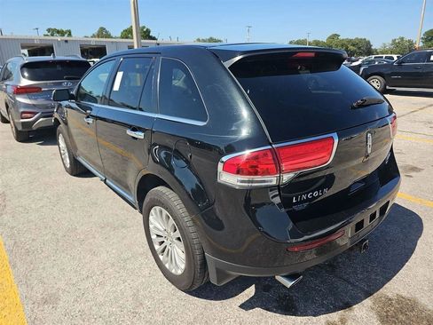 Used 2014 Lincoln MKX AWD w/ Equipment Group 101A image 5