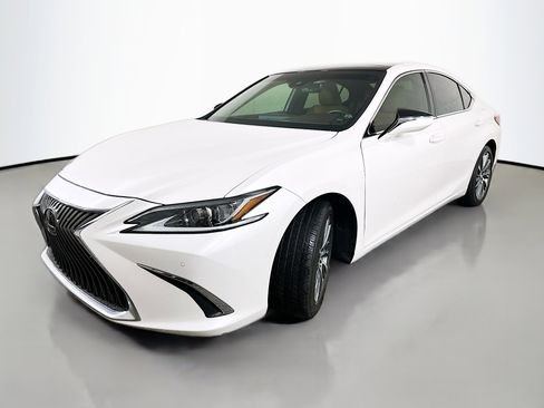 Used 2020 Lexus ES 350 w/ Premium Package FWD image 3