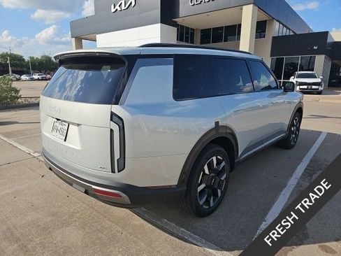 Used 2027 Kia Telluride S image 4