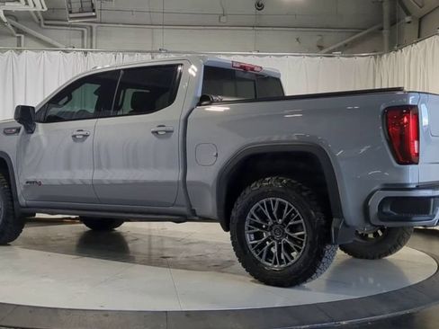 Used 2025 GMC Sierra 1500 AT4 w/ AT4 Premium Package AWD/4WD image 6