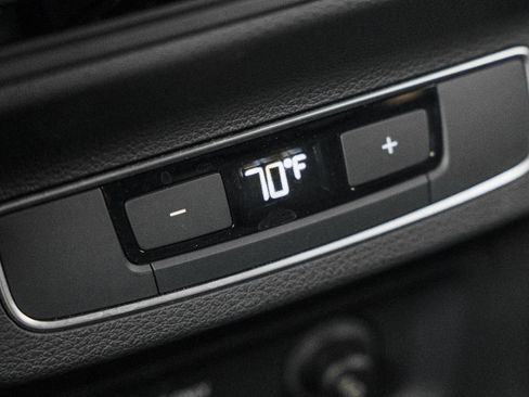 Used 2023 Audi SQ5 Premium Plus w/ Premium Plus Package image 27