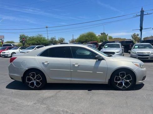 Used 2015 Chevrolet Malibu LS w/ Protection Package FWD image 2