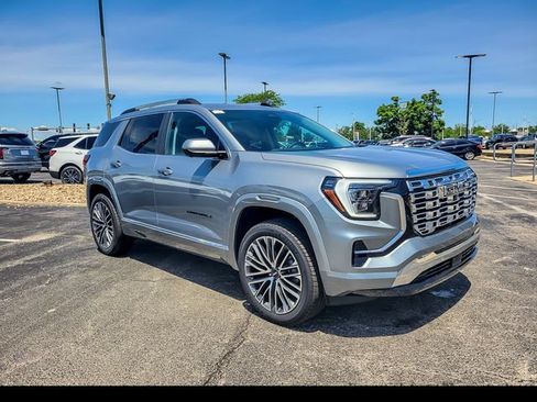 New 2026 GMC Terrain Denali w/ LPO, Black Badging Package AWD/4WD image 2