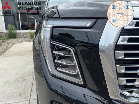 Used 2026 GMC Yukon Denali w/ Sun & Power Step Package AWD/4WD image 64