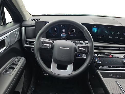 Used 2026 Hyundai Santa Fe SEL w/ Tow & Go Package FWD image 12