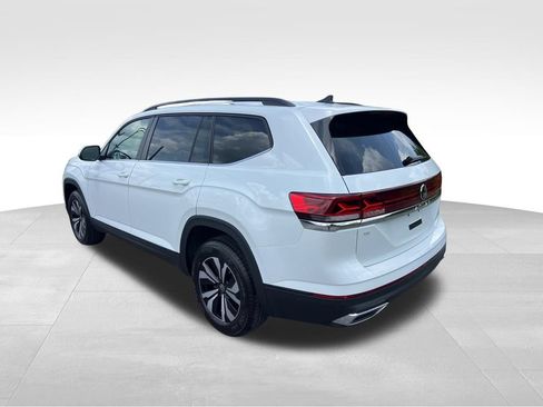 New 2026 Volkswagen Atlas SE FWD image 5