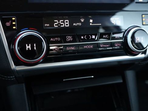 Used 2019 Subaru Outback 3.6R Limited image 21