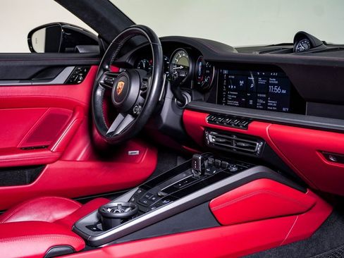 Certified 2021 Porsche 911 Carrera S image 14