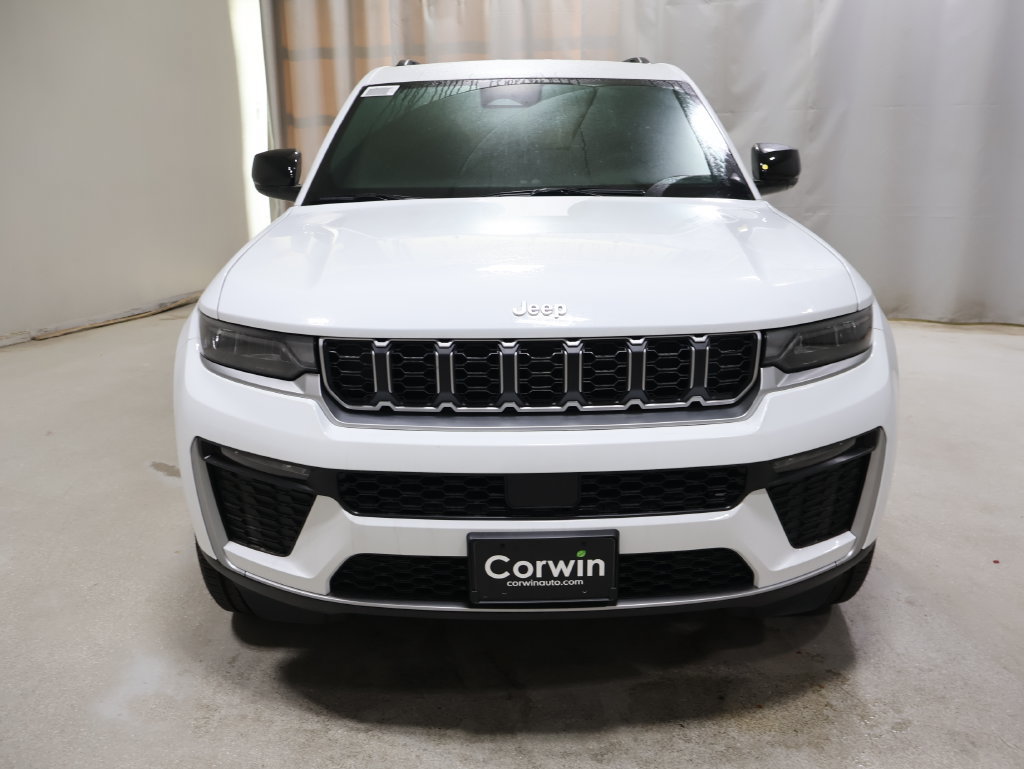 New 2027 Jeep Grand Cherokee Limited AWD/4WD image 2