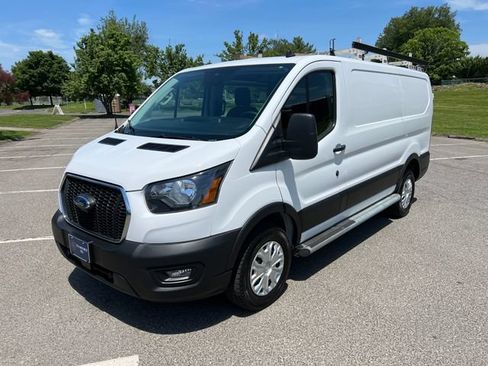 Used 2023 Ford Transit 250 Low Roof w/ Exterior Upgrade Package RWD image 5