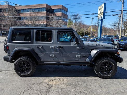 Used 2022 Jeep Wrangler Unlimited Sport AWD/4WD image 6