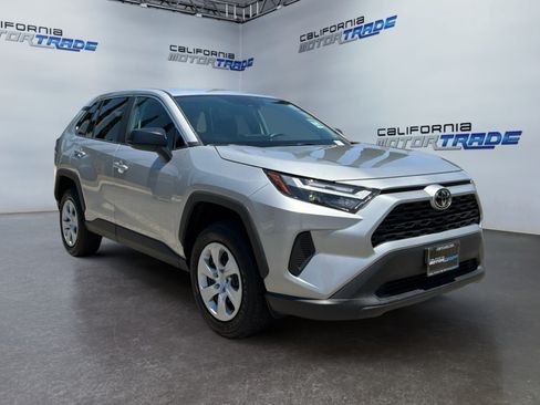 Used 2025 Toyota RAV4 LE FWD image 3