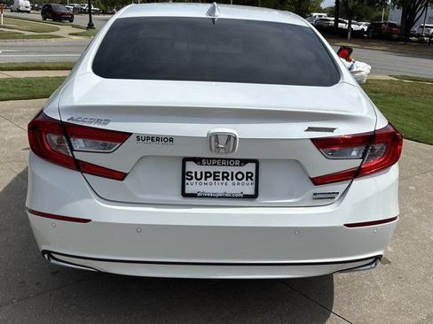 Used 2020 Honda Accord Touring image 5