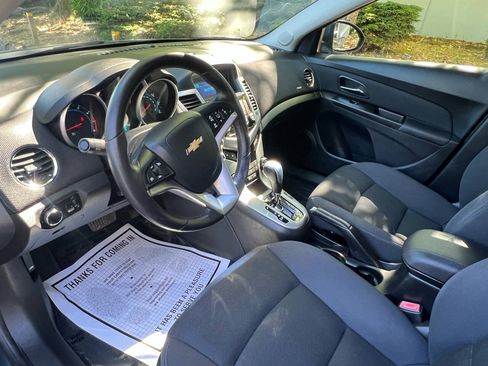 Used 2012 Chevrolet Cruze LT FWD image 29