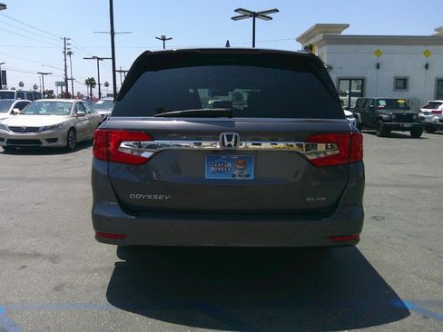 Used 2019 Honda Odyssey Elite image 5