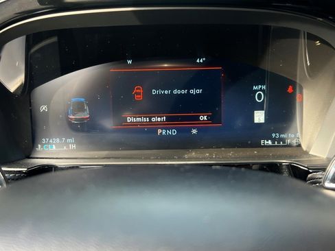 Used 2023 Lincoln Corsair Standard Sport Utility image 23