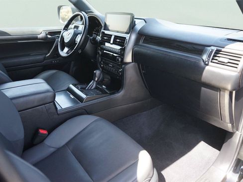 Used 2022 Lexus GX 460 w/ Black Line Special Edition AWD/4WD image 18