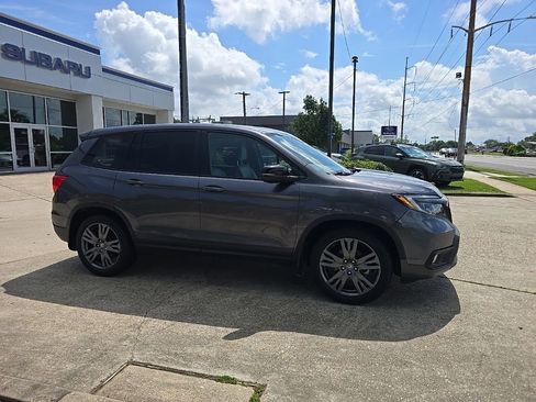 Used 2021 Honda Passport EX-L image 3