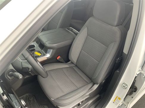 Certified 2025 GMC Sierra 1500 Elevation image 18