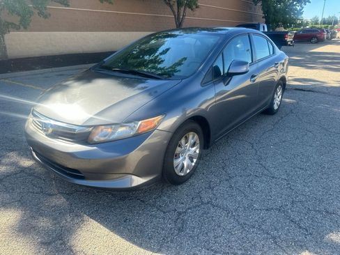 Used 2012 Honda Civic LX image 3