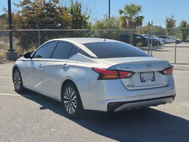 Certified 2023 Nissan Altima 2.5 SV FWD image 6