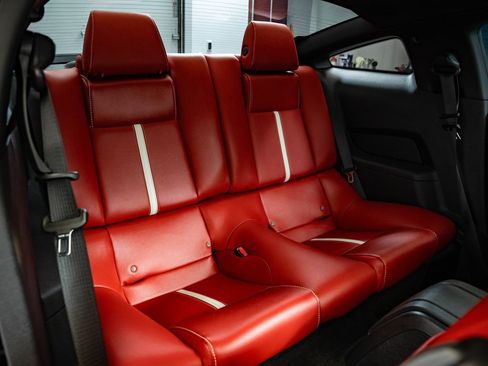 Used 2012 Ford Mustang GT Premium w/ Electronics Pkg RWD image 40